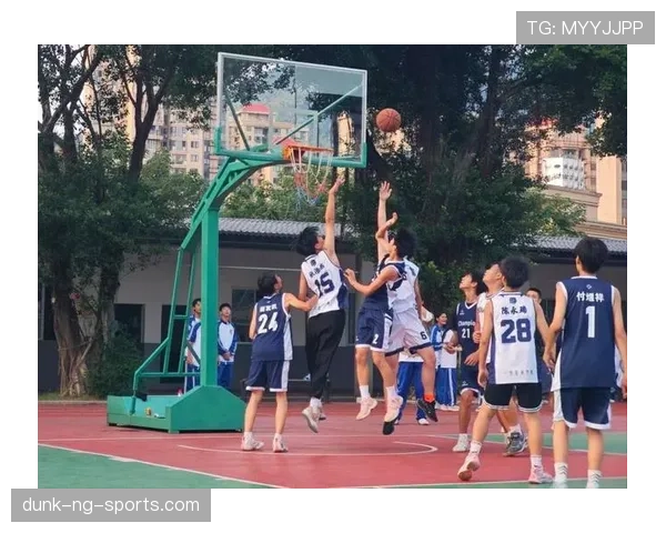 篮球比赛中球出界判定规则的具体执行标准与细节解析